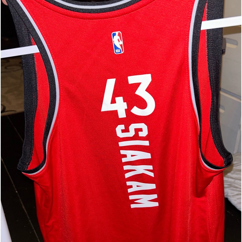 Women’s Fanatics Toronto Raptors Jersey Pascal Siakam #43 NBA Size Large